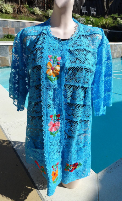 Vintage Mexican Turquoise Embroidered Floral Lace Cover Up size 38